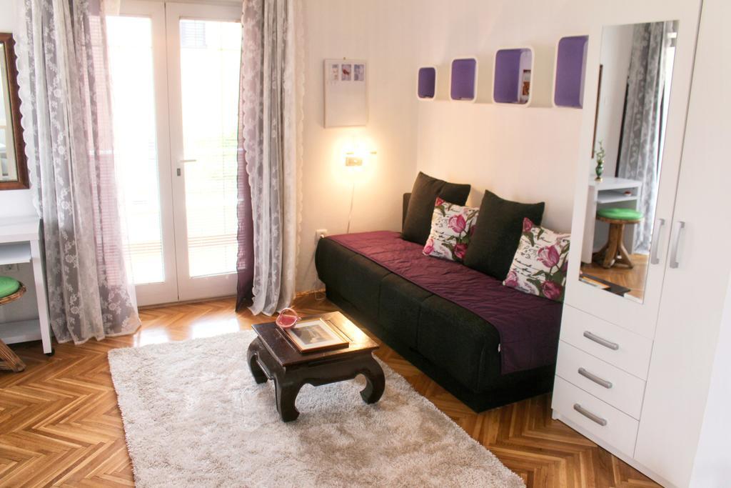 Apartments Link Ровинь Экстерьер фото